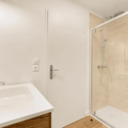 La Cite Des Postiers - Joli Duplex Climatise