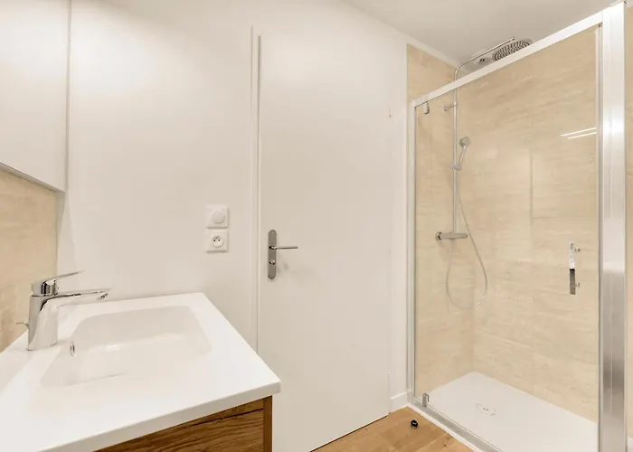 La Cite Des Postiers - Joli Duplex Climatise